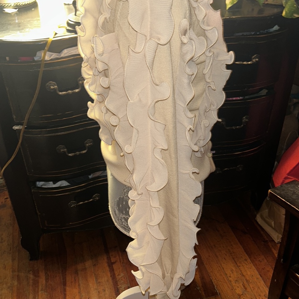 COPY - Ciline Ruffle-Trim Button-Down Cardigan - Picture 3 of 6